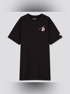 UNIQLO UT Animal Crossing: New Horizons Celeste T-Shirt in Black - Size L